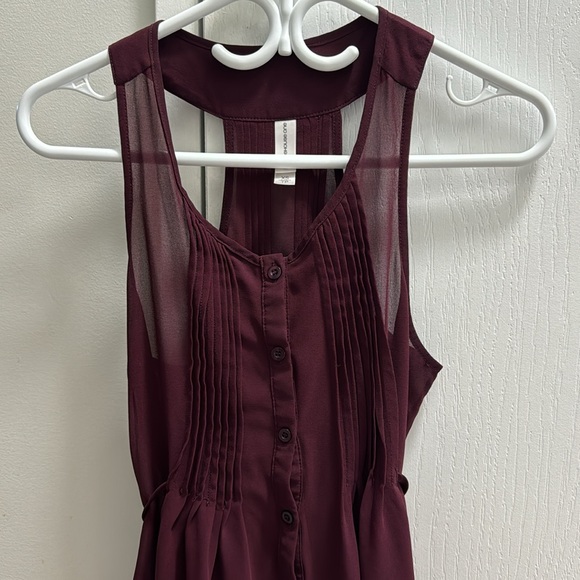 Super cute women’s tank blouse - Picture 2 of 6